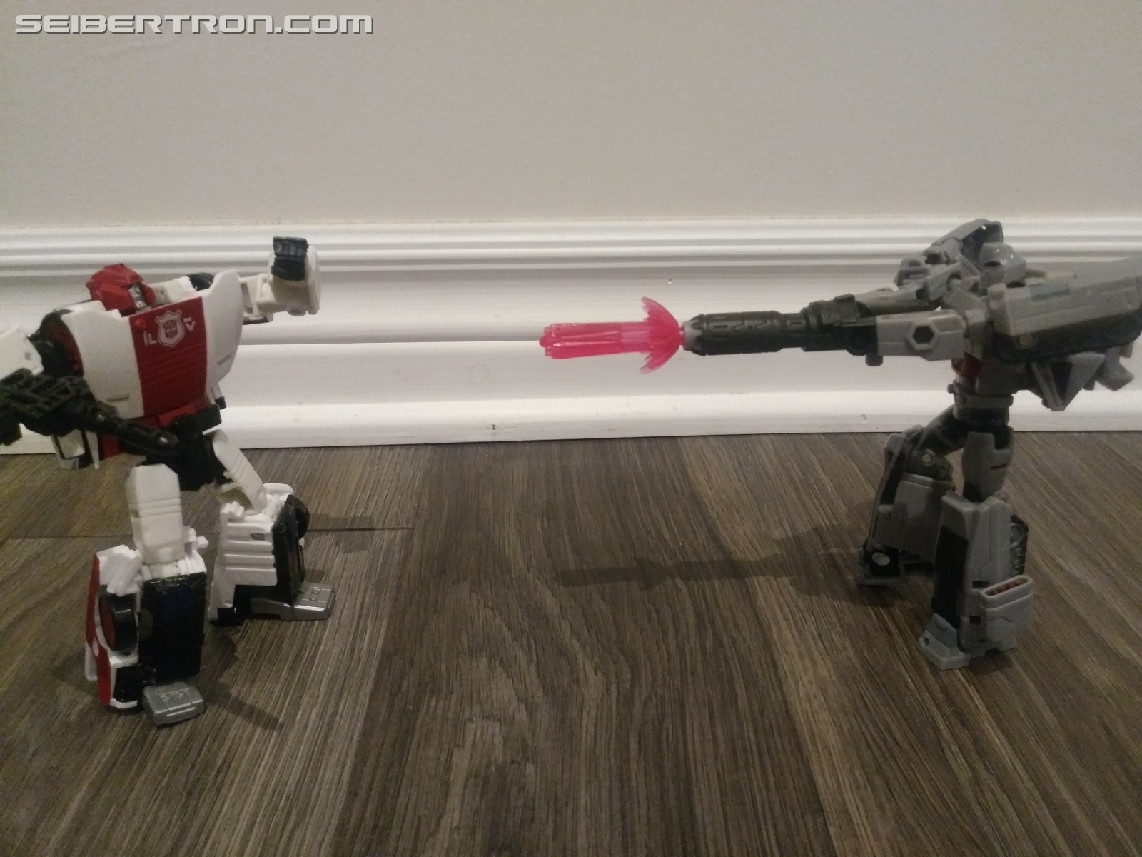 Transformers News: Pictorial Review of Deluxe Megatron from Transformers Cyberverse Transformers News: Pictorial Review of Deluxe Megatron from Transformers Cyberverse