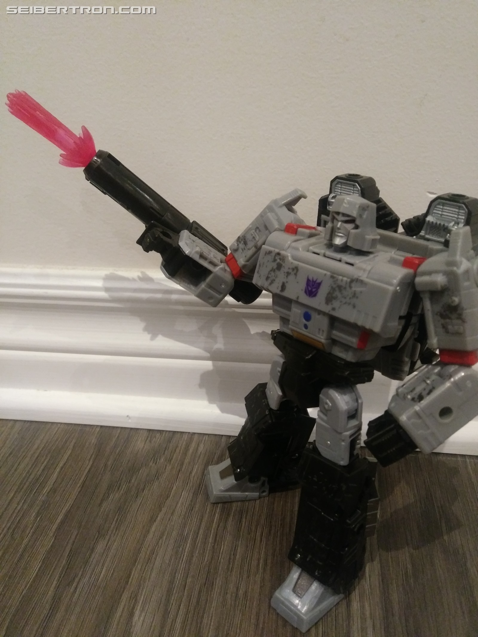 Transformers News: Pictorial Review of Deluxe Megatron from Transformers Cyberverse Transformers News: Pictorial Review of Deluxe Megatron from Transformers Cyberverse