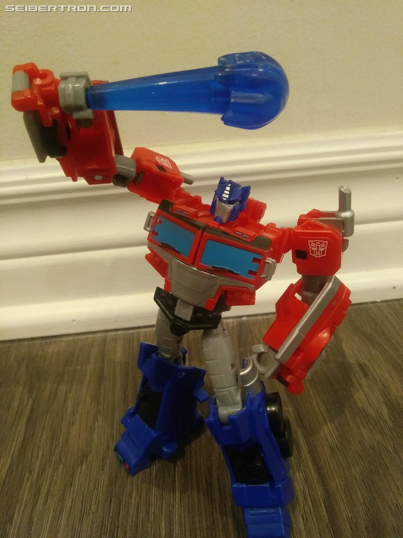 Transformers News: Pictorial Review for Deluxe Optimus from Transformers Cyberverse Transformers News: Pictorial Review for Deluxe Optimus from Transformers Cyberverse