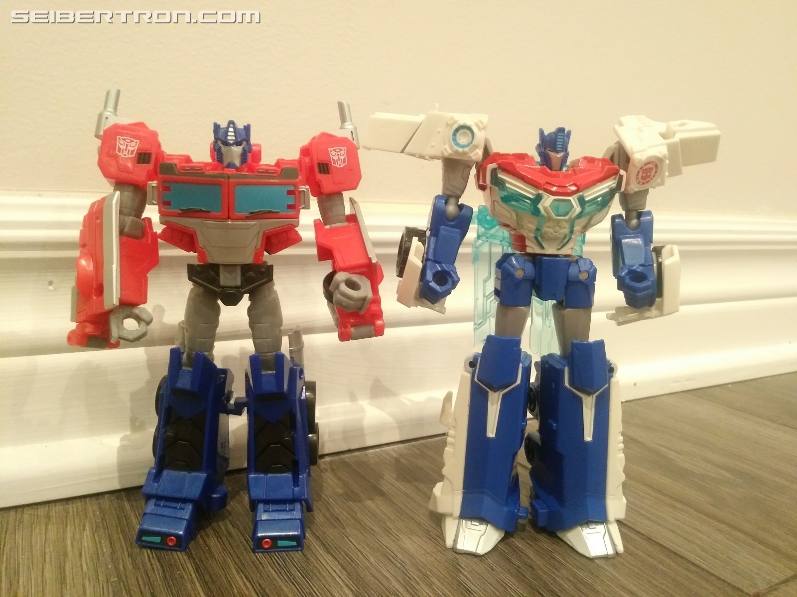 Transformers News: Pictorial Review for Deluxe Optimus from Transformers Cyberverse Transformers News: Pictorial Review for Deluxe Optimus from Transformers Cyberverse
