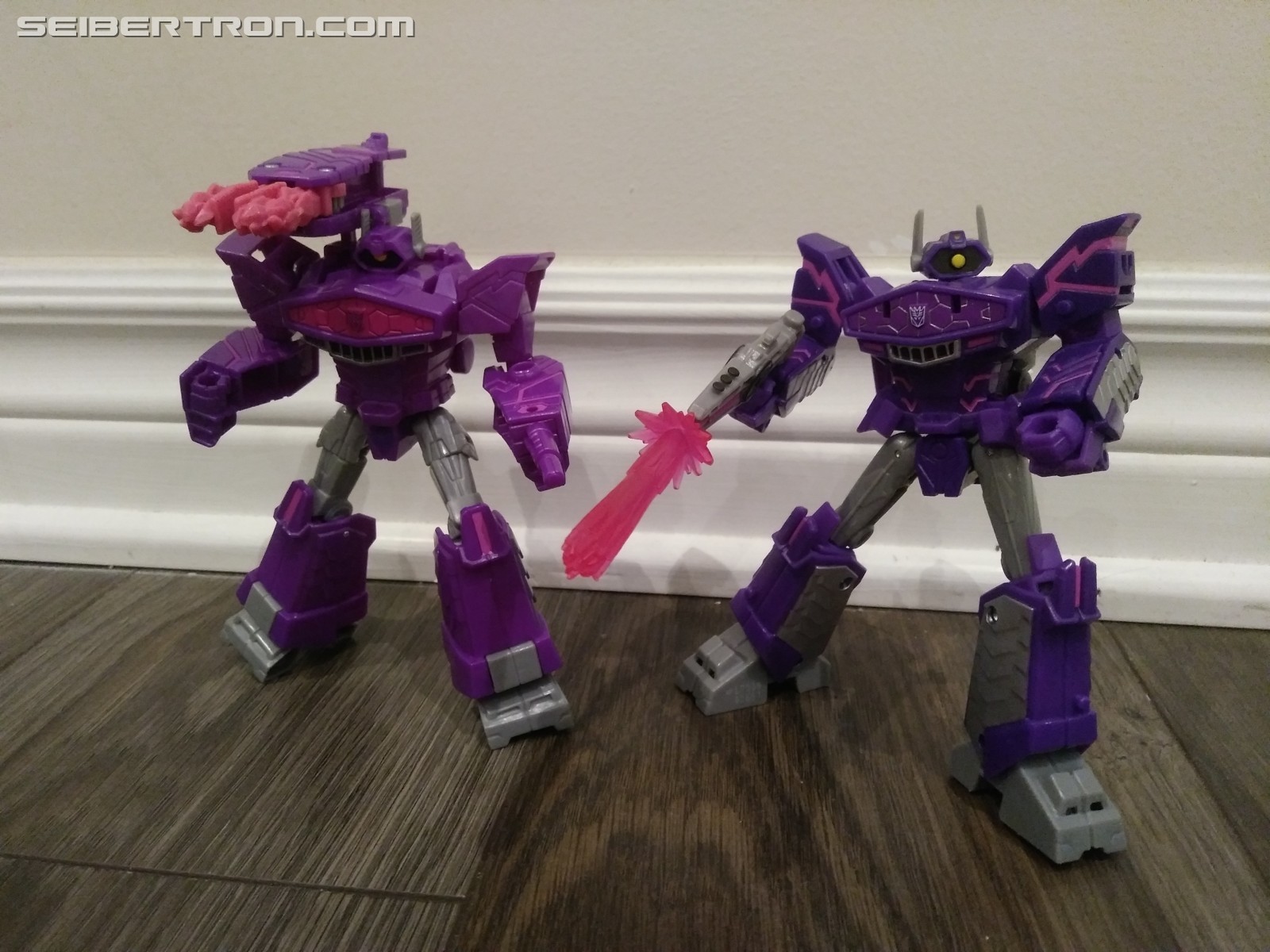 Transformers News: Pictorial Review for Deluxe Shockwave from Transformers Cyberverse Transformers News: Pictorial Review for Deluxe Shockwave from Transformers Cyberverse