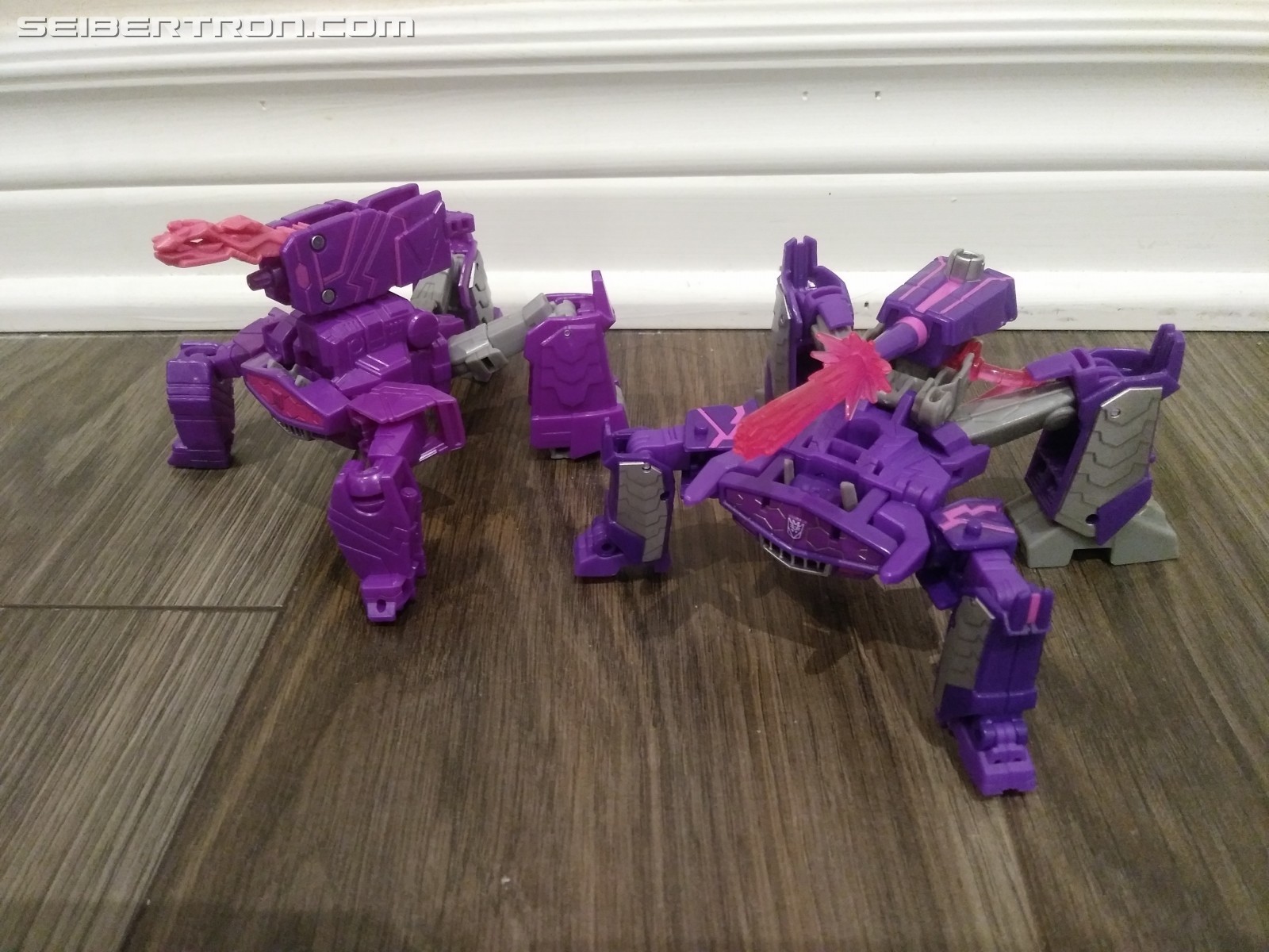 Transformers News: Pictorial Review for Deluxe Shockwave from Transformers Cyberverse Transformers News: Pictorial Review for Deluxe Shockwave from Transformers Cyberverse