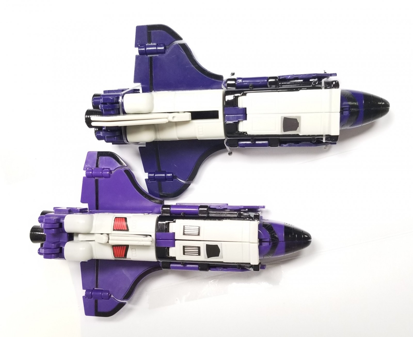 Transformers News: Comparisons Reveal Astrotrain Reissue Has Different Colours than G1 Toy + New Stock Images Transformers News: Comparisons Reveal Astrotrain Reissue Has Different Colours than G1 Toy + New Stock Images