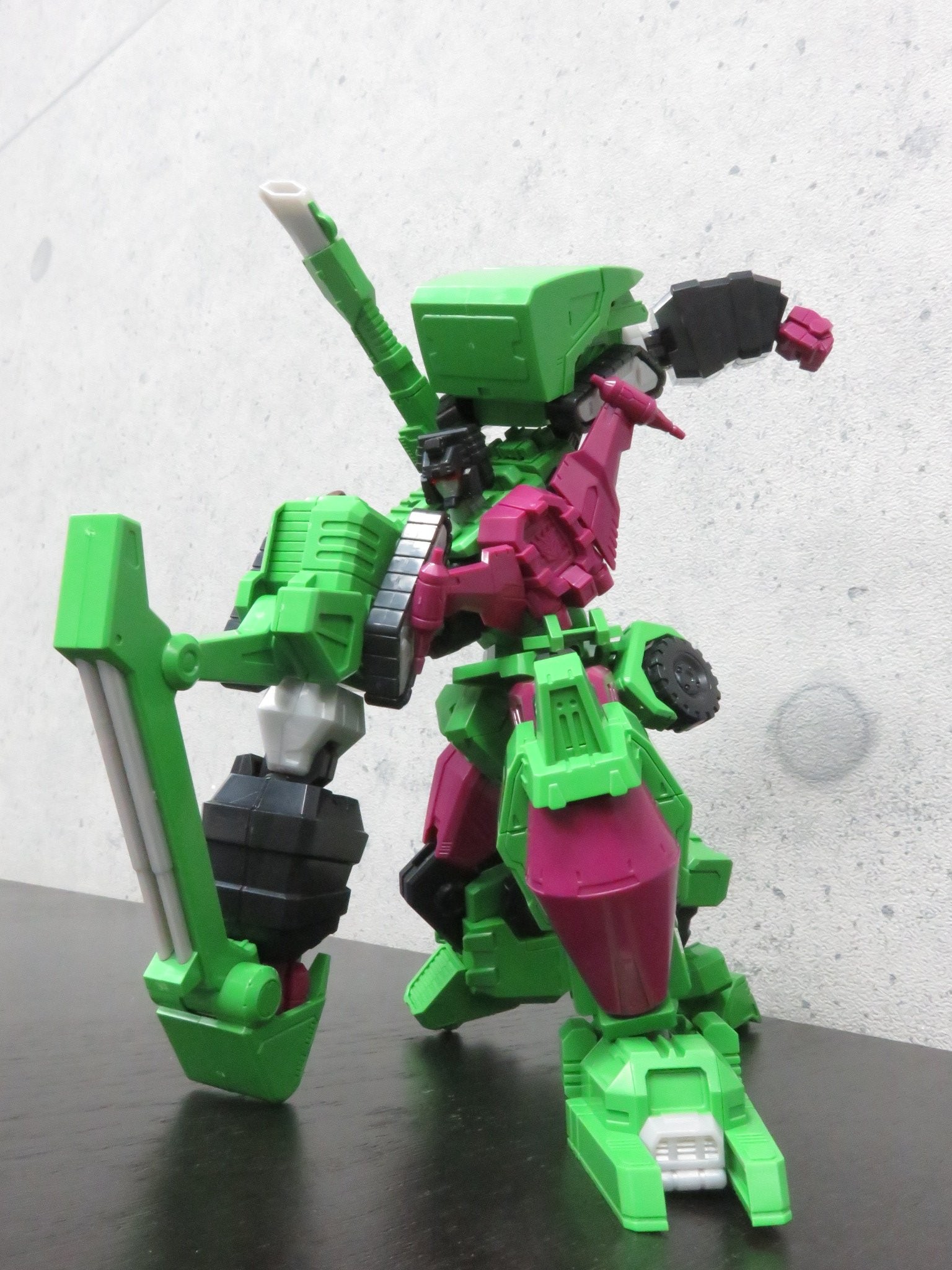 Transformers News: In Hand Images - Flame Toys Devastator Transformers News: In Hand Images - Flame Toys Devastator