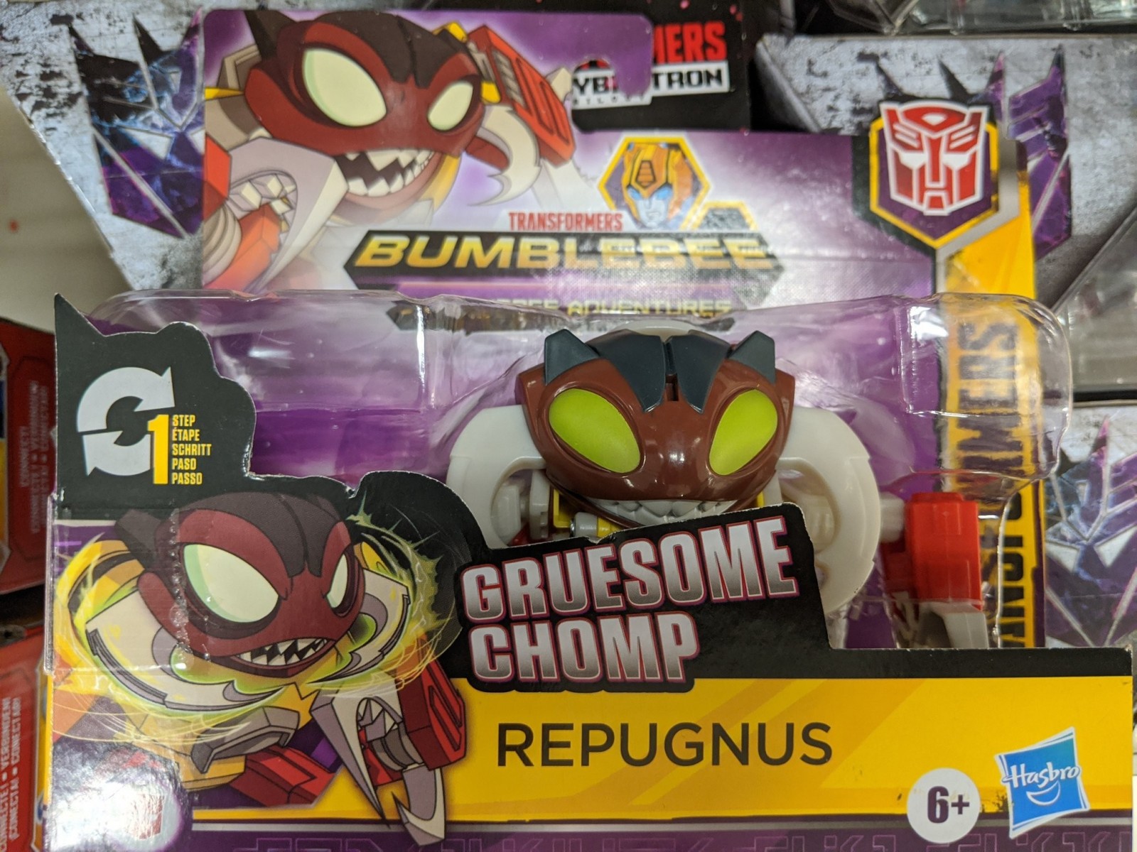 Transformers News: ]Transformers Cyberverse One Step Repugnus Spotted with In Hand Images