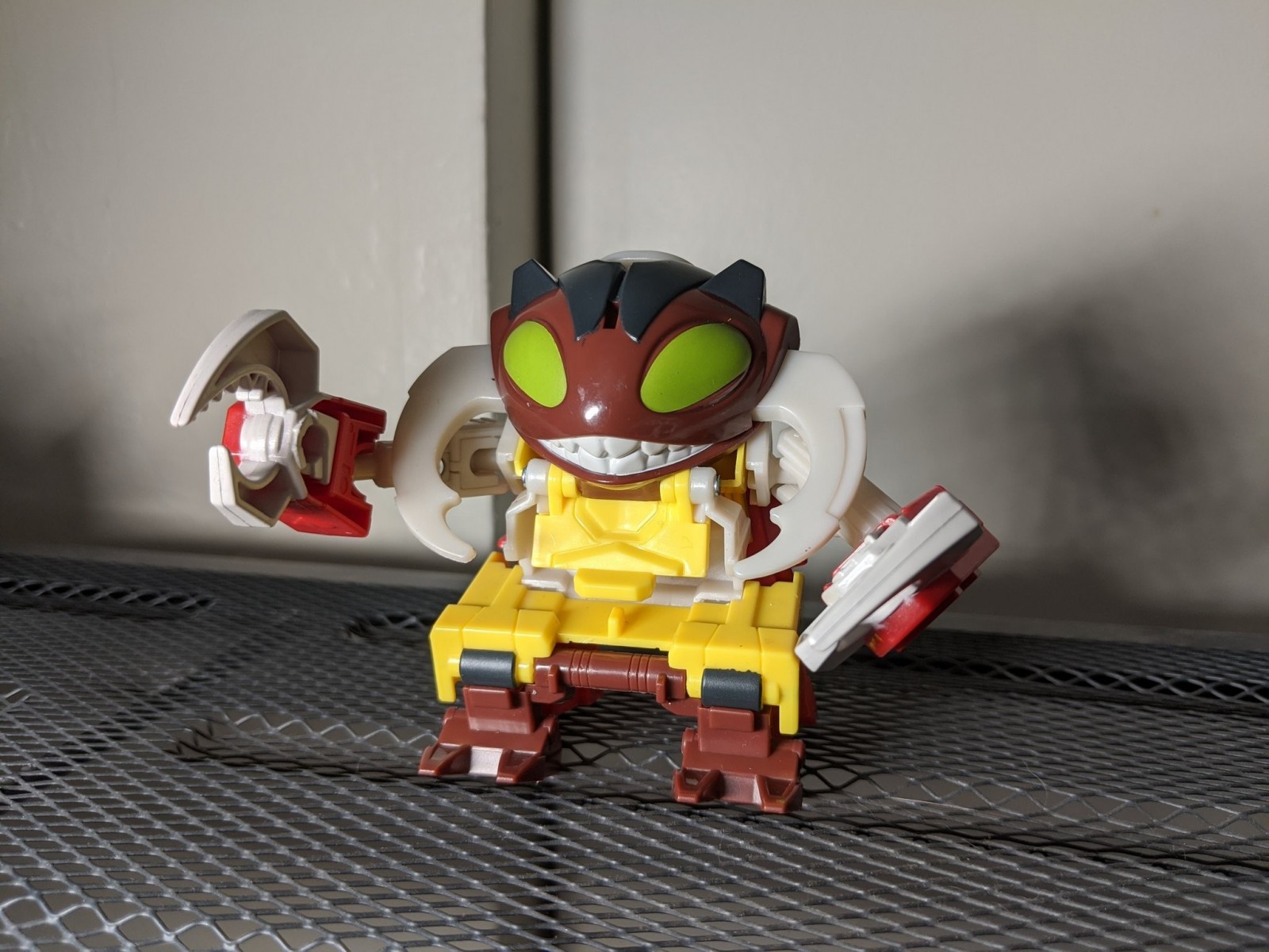 Transformers News: ]Transformers Cyberverse One Step Repugnus Spotted with In Hand Images