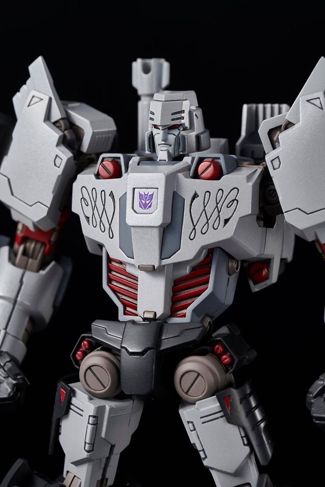 Transformers News: Flame Toys IDW Megatron "Decepticon Version" announced Transformers News: Flame Toys IDW Megatron "Decepticon Version" announced
