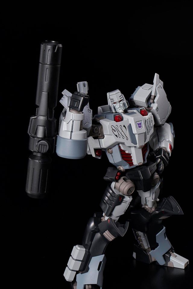 Transformers News: Flame Toys IDW Megatron "Decepticon Version" announced Transformers News: Flame Toys IDW Megatron "Decepticon Version" announced
