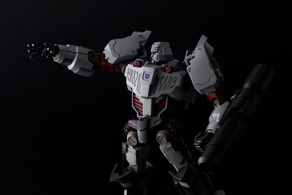 Transformers News: Flame Toys IDW Megatron "Decepticon Version" announced Transformers News: Flame Toys IDW Megatron "Decepticon Version" announced