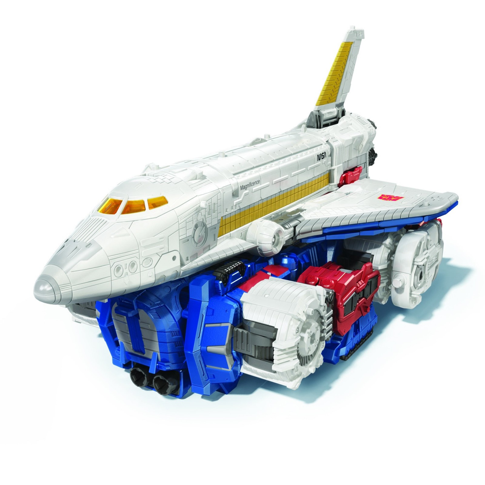 Transformers News: Transformers Earthrise Deluxe Arcee, Fasttrack, Commander Sky Lynx, Titan Scorponok Revealed