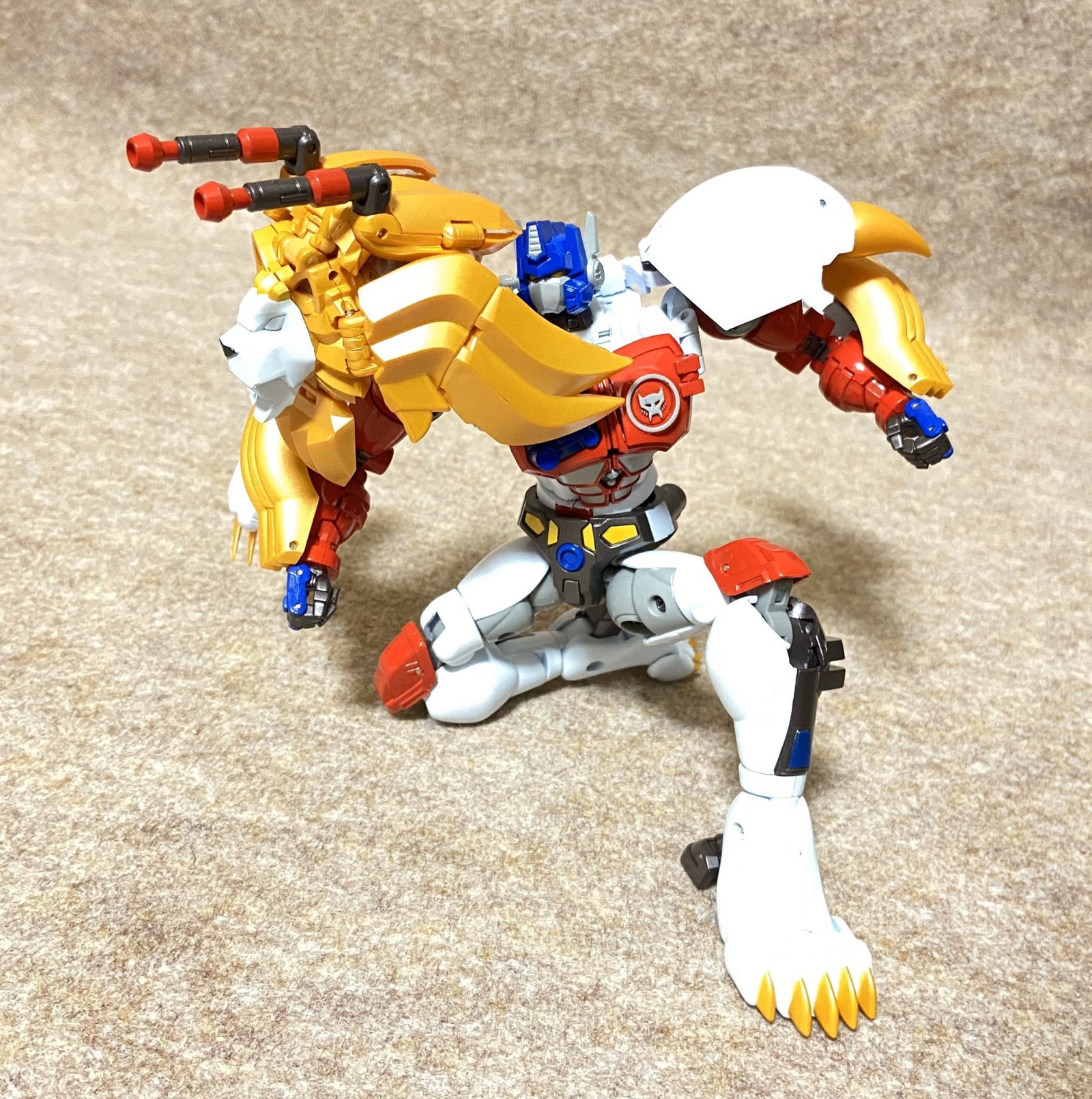Transformers News: More In-Hand Images of MP 48 Lio Convoy