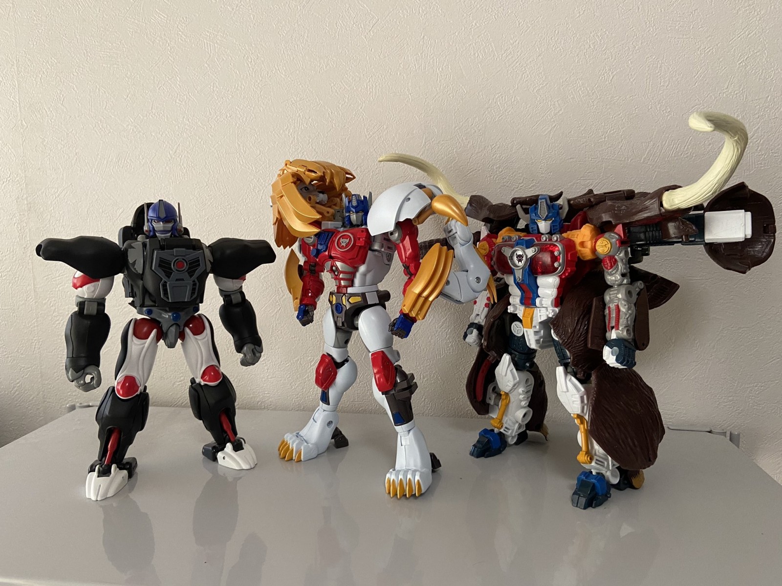 Transformers News: More In-Hand Images of MP 48 Lio Convoy