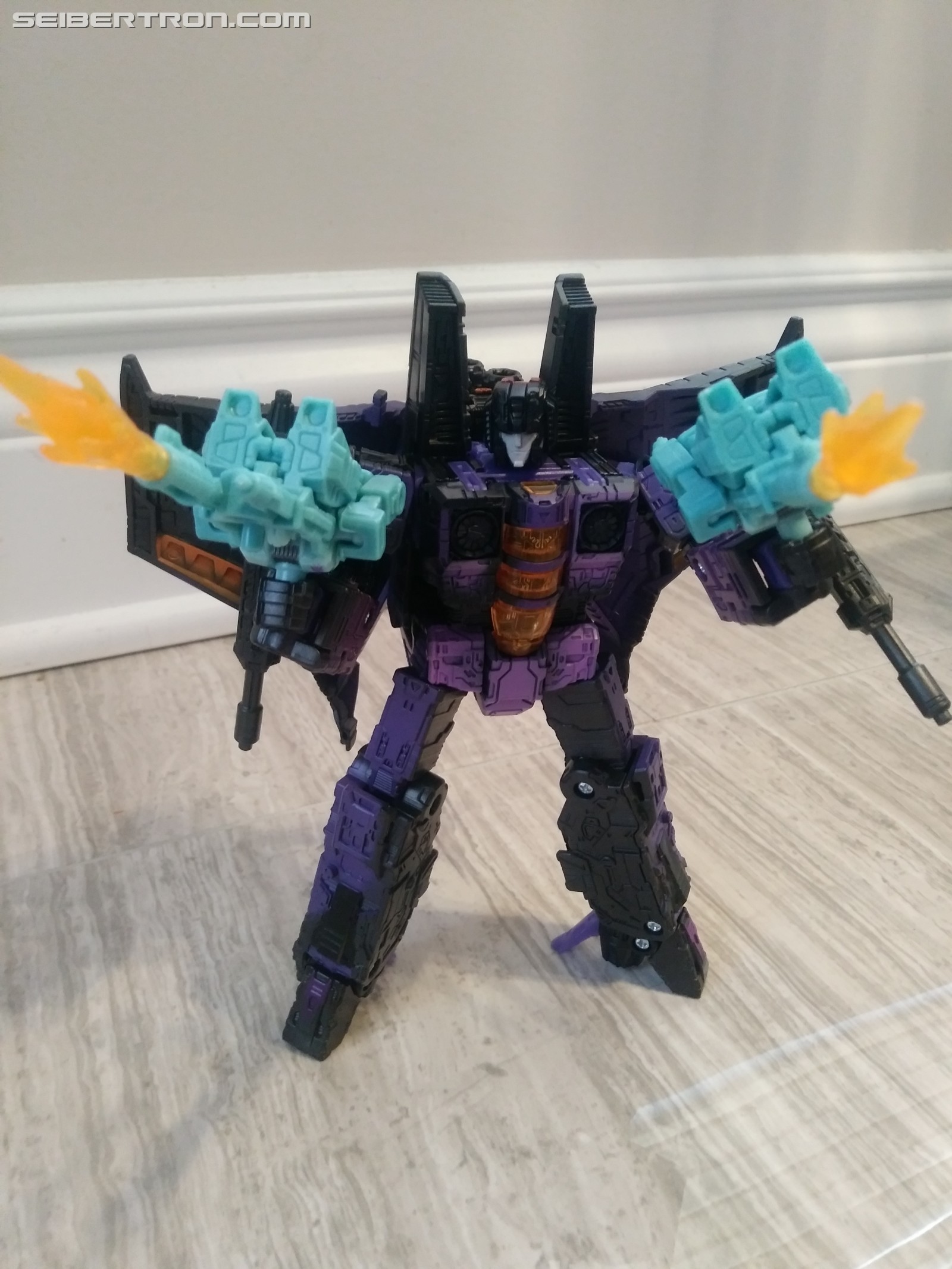 Transformers News: Pictorial Review for Hotlink with Battlemasters Heatstroke & Heartburn Transformers News: Pictorial Review for Hotlink with Battlemasters Heatstroke & Heartburn