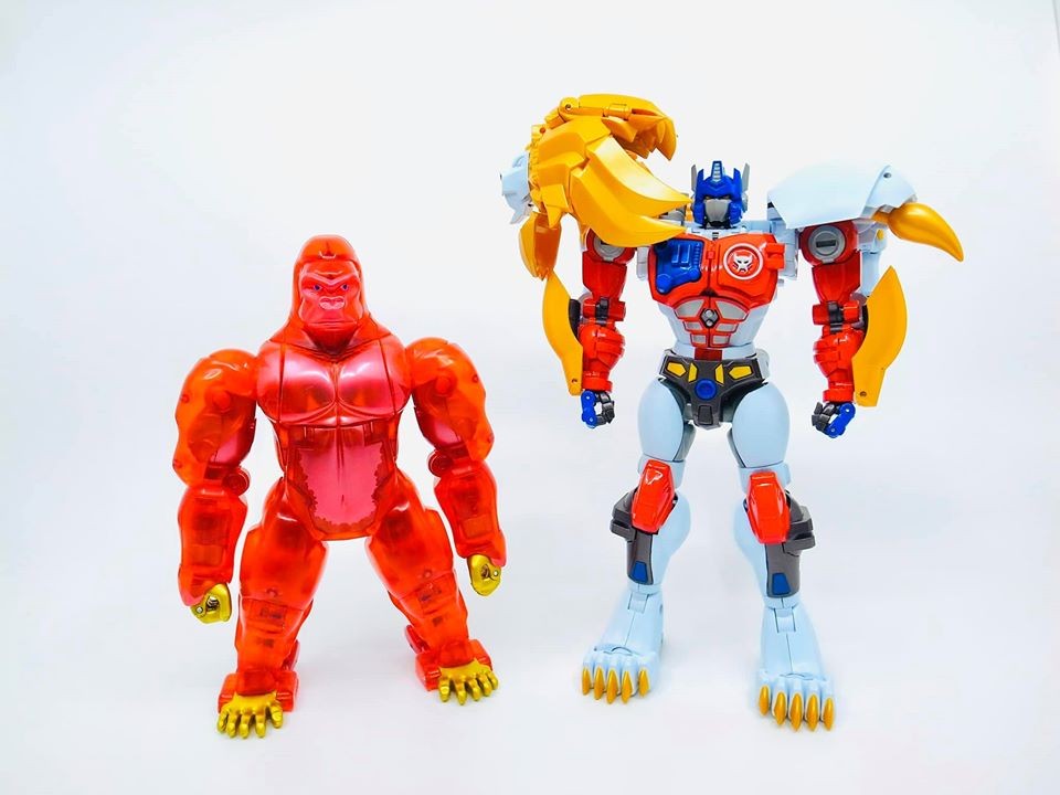 Transformers News: In Hand Images - Transformers Masterpiece MP-38+ Burning Convoy