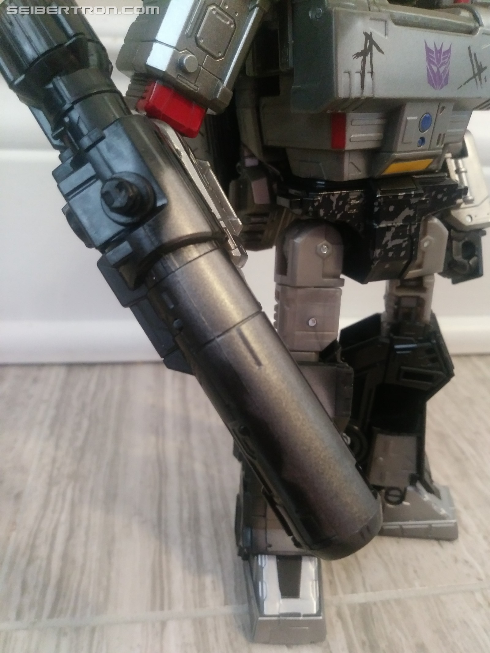 Transformers News: Pictorial Review for Exclusive Transformers Netflix Series Toys Megatron with Lionizer & Pinpointer Transformers News: Pictorial Review for Exclusive Transformers Netflix Series Toys Megatron with Lionizer & Pinpointer