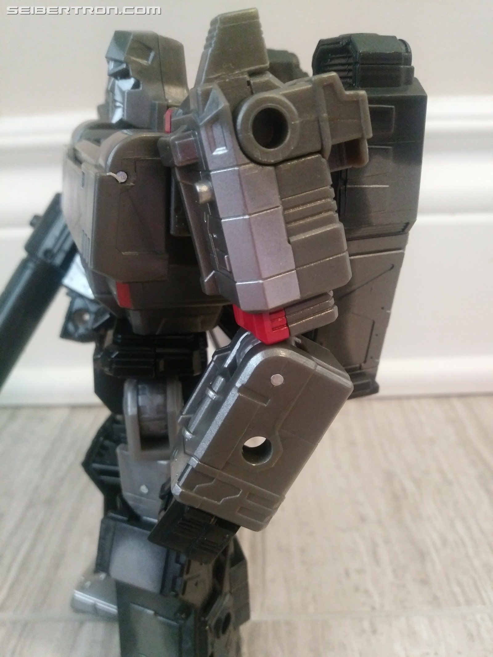 Transformers News: Pictorial Review for Exclusive Transformers Netflix Series Toys Megatron with Lionizer & Pinpointer Transformers News: Pictorial Review for Exclusive Transformers Netflix Series Toys Megatron with Lionizer & Pinpointer