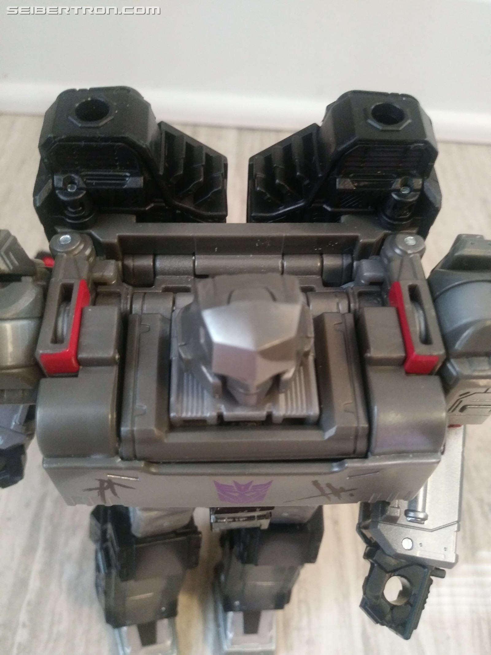 Transformers News: Pictorial Review for Exclusive Transformers Netflix Series Toys Megatron with Lionizer & Pinpointer Transformers News: Pictorial Review for Exclusive Transformers Netflix Series Toys Megatron with Lionizer & Pinpointer