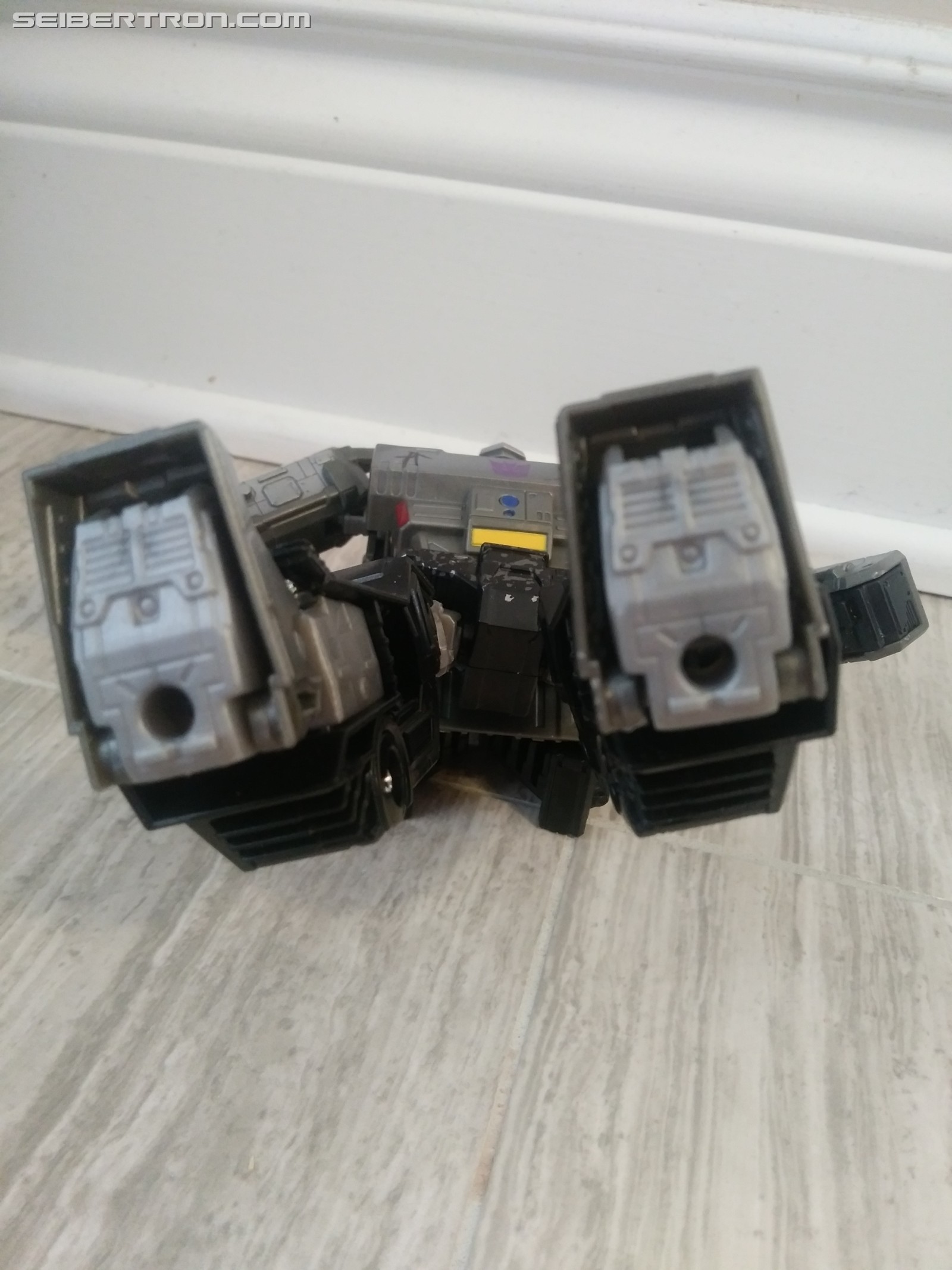 Transformers News: Pictorial Review for Exclusive Transformers Netflix Series Toys Megatron with Lionizer & Pinpointer Transformers News: Pictorial Review for Exclusive Transformers Netflix Series Toys Megatron with Lionizer & Pinpointer