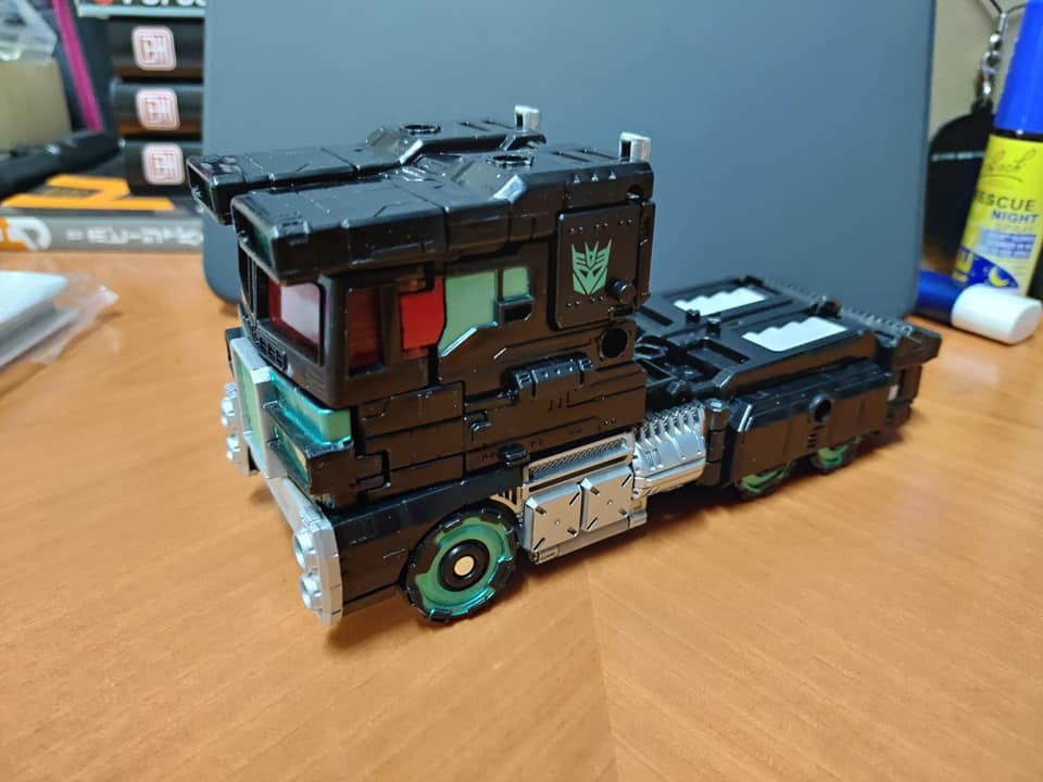 Transformers News: In Package and In Hand Images of Siege Nemesis Prime Transformers News: In Package and In Hand Images of Siege Nemesis Prime