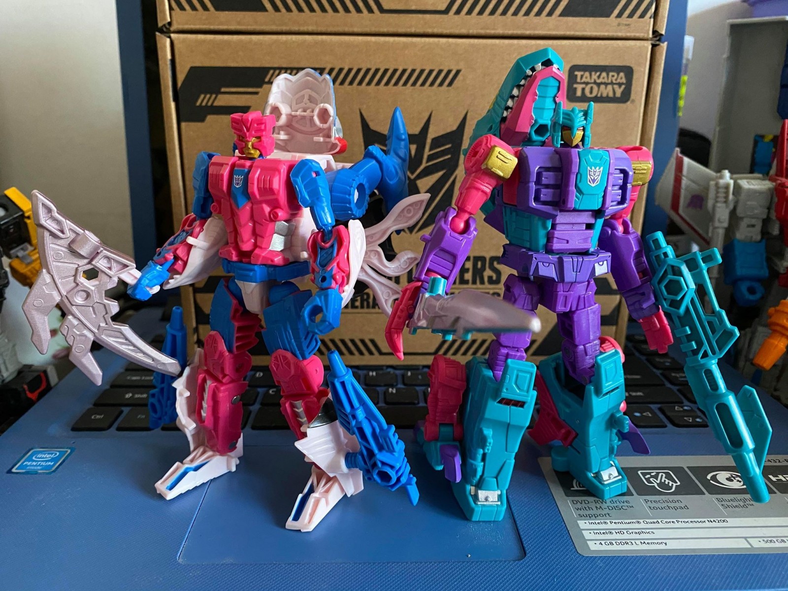 Transformers News: Twincast / Podcast Episode #250 "Parade Day"