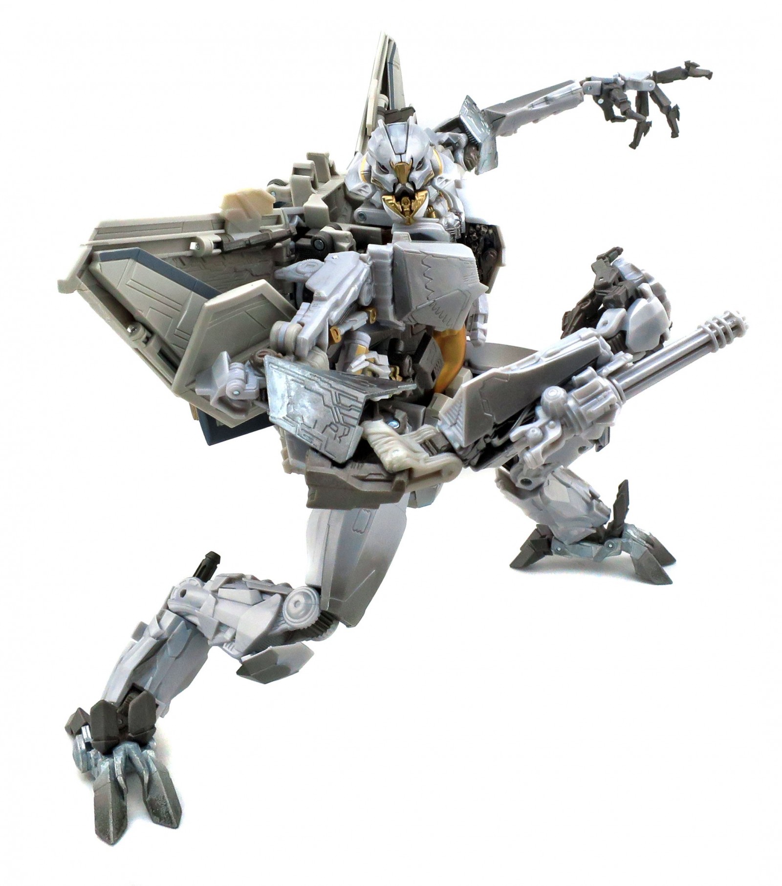 Transformers News: More images and official description of Masterpiece MPM-10 Starscream