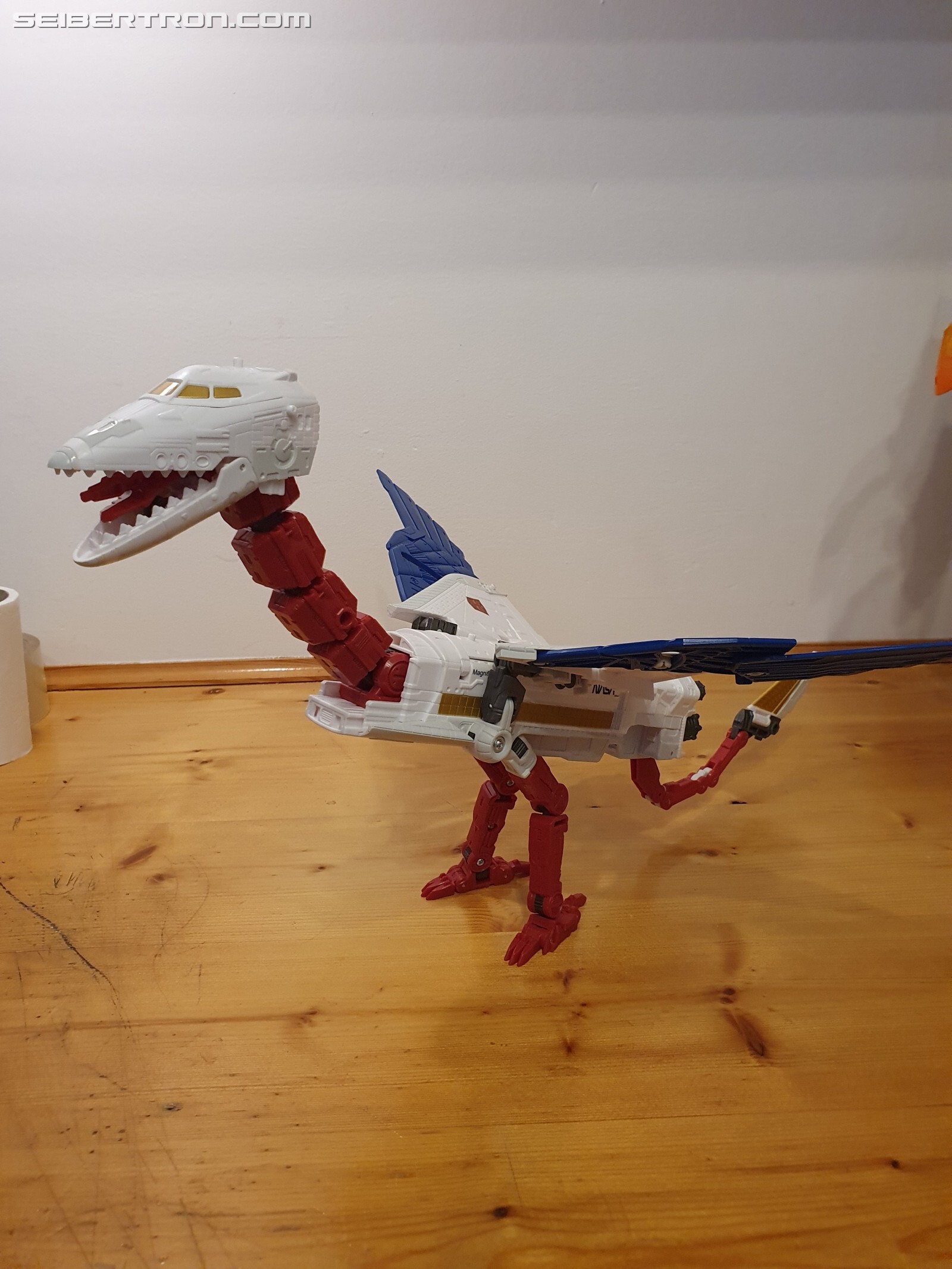 Transformers News: New In-Hand Photos Of Earthrise Commander Class Sky Lynx Transformers News: New In-Hand Photos Of Earthrise Commander Class Sky Lynx