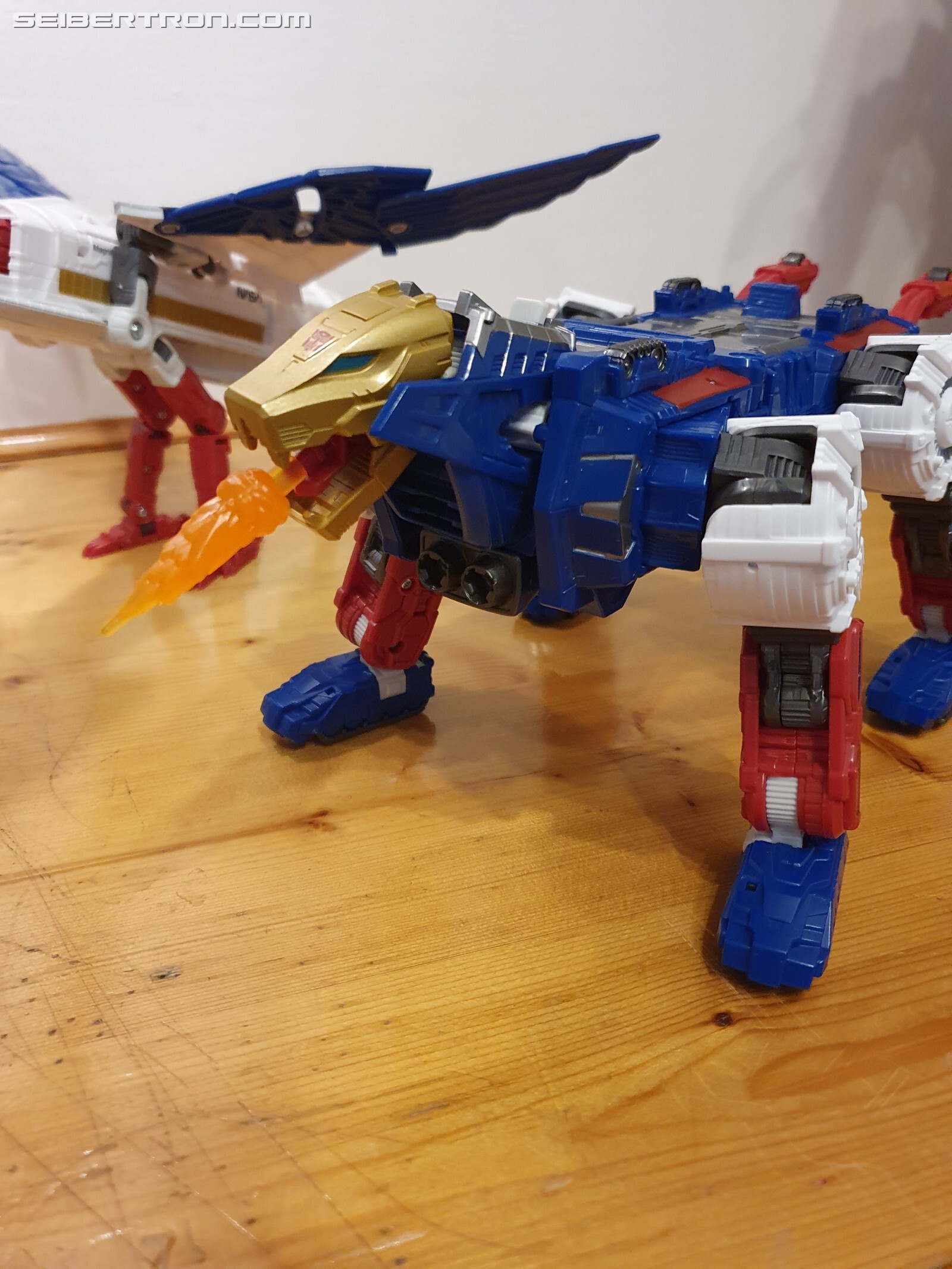 Transformers News: New In-Hand Photos Of Earthrise Commander Class Sky Lynx Transformers News: New In-Hand Photos Of Earthrise Commander Class Sky Lynx