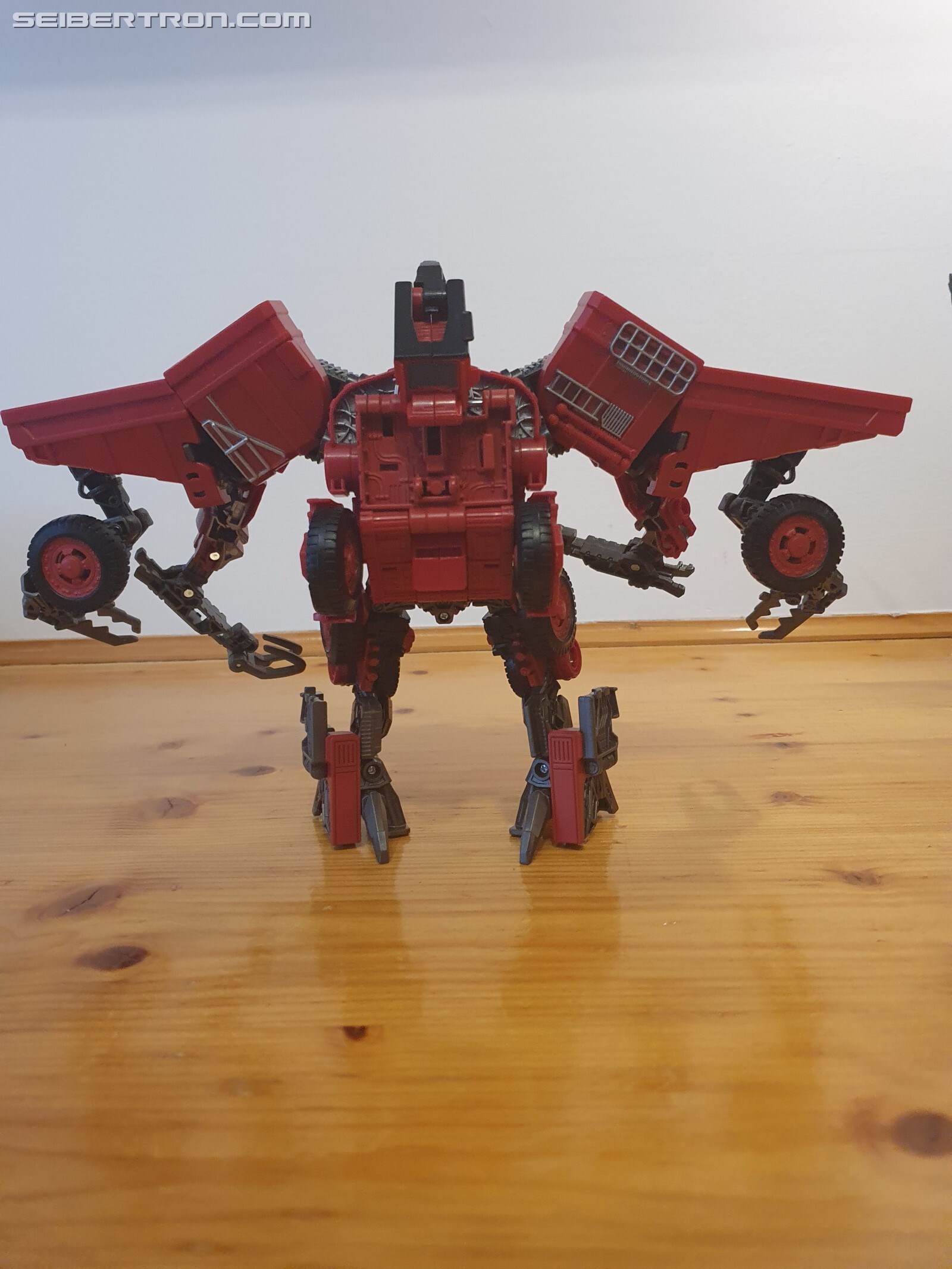 Transformers News: More Comparisons Of Studio Series Devastator Transformers News: More Comparisons Of Studio Series Devastator