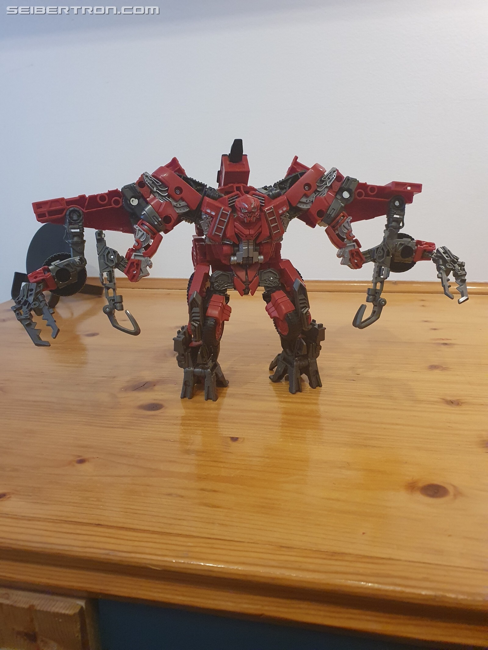 Transformers News: More Comparisons Of Studio Series Devastator Transformers News: More Comparisons Of Studio Series Devastator