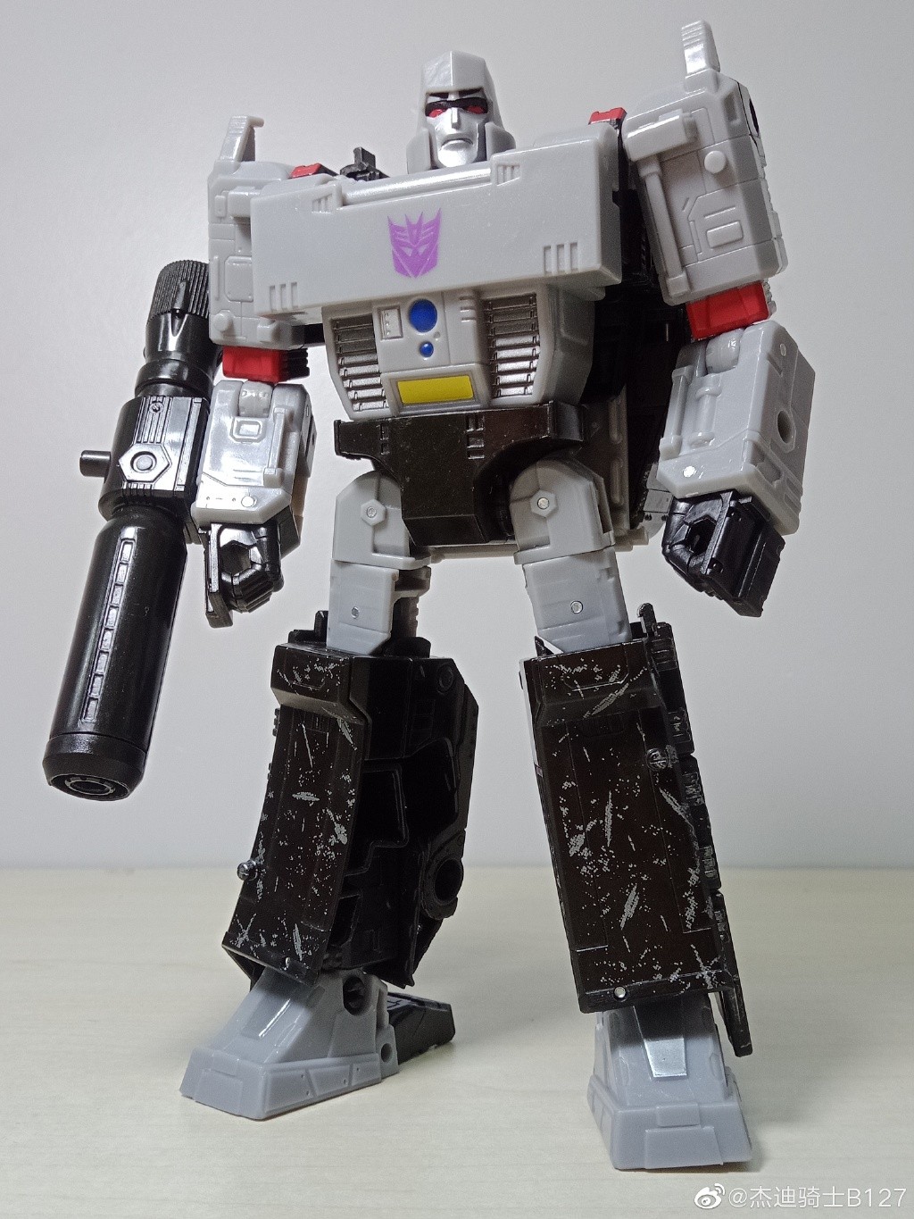Transformers News: Images and Review for Transformers Earthrise Megatron Transformers News: Images and Review for Transformers Earthrise Megatron