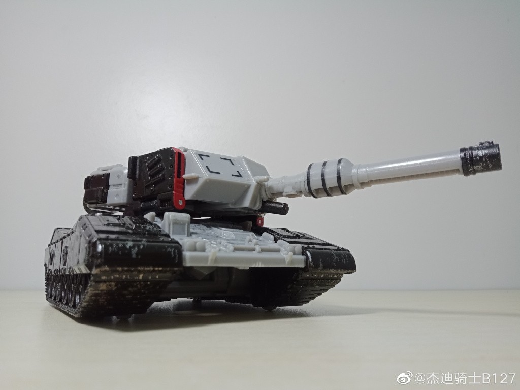 Transformers News: Images and Review for Transformers Earthrise Megatron Transformers News: Images and Review for Transformers Earthrise Megatron