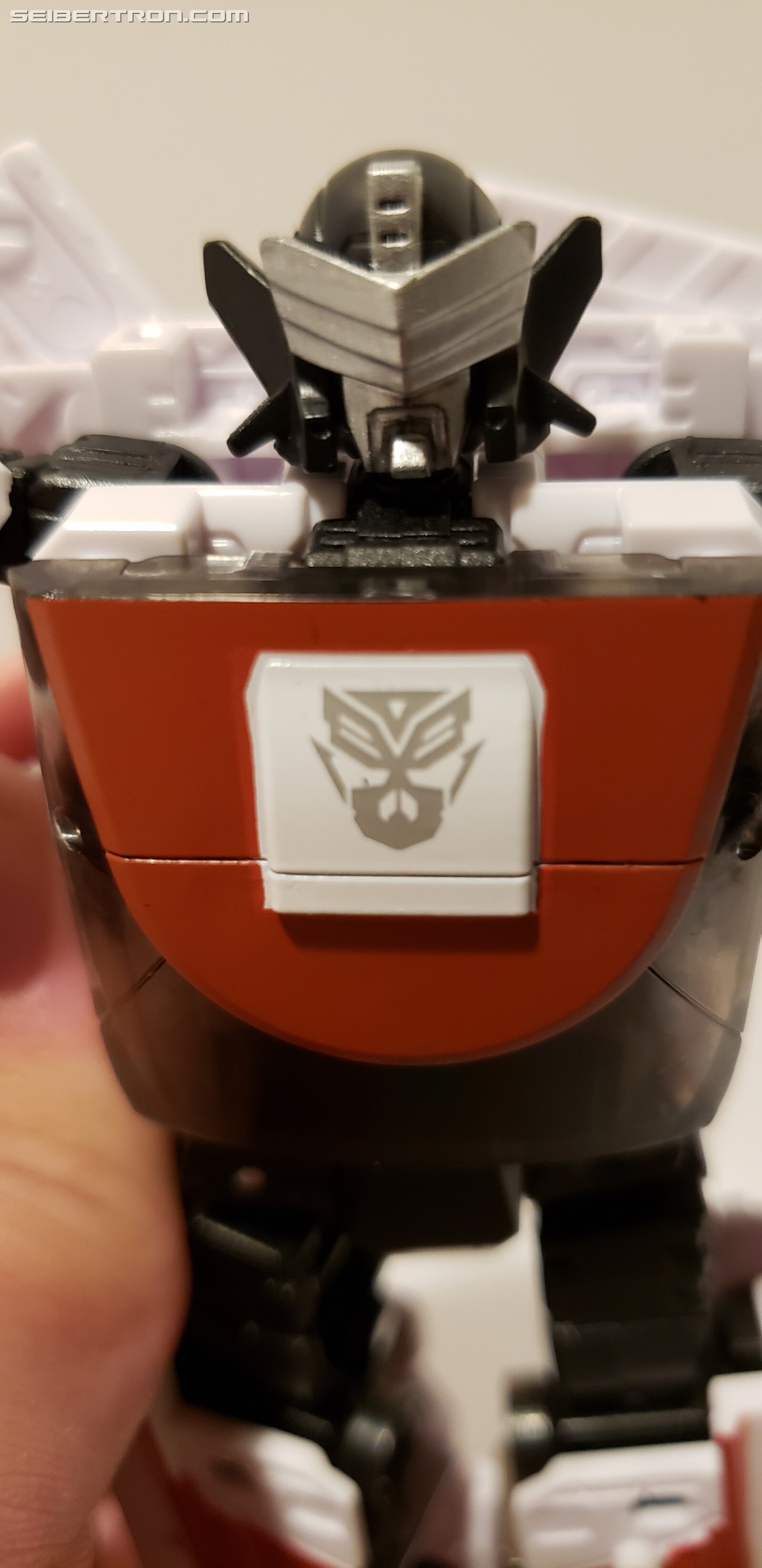Transformers News: Transformers Generations Selects Exhaust Video Review and In-Hand Pictures Transformers News: Transformers Generations Selects Exhaust Video Review and In-Hand Pictures