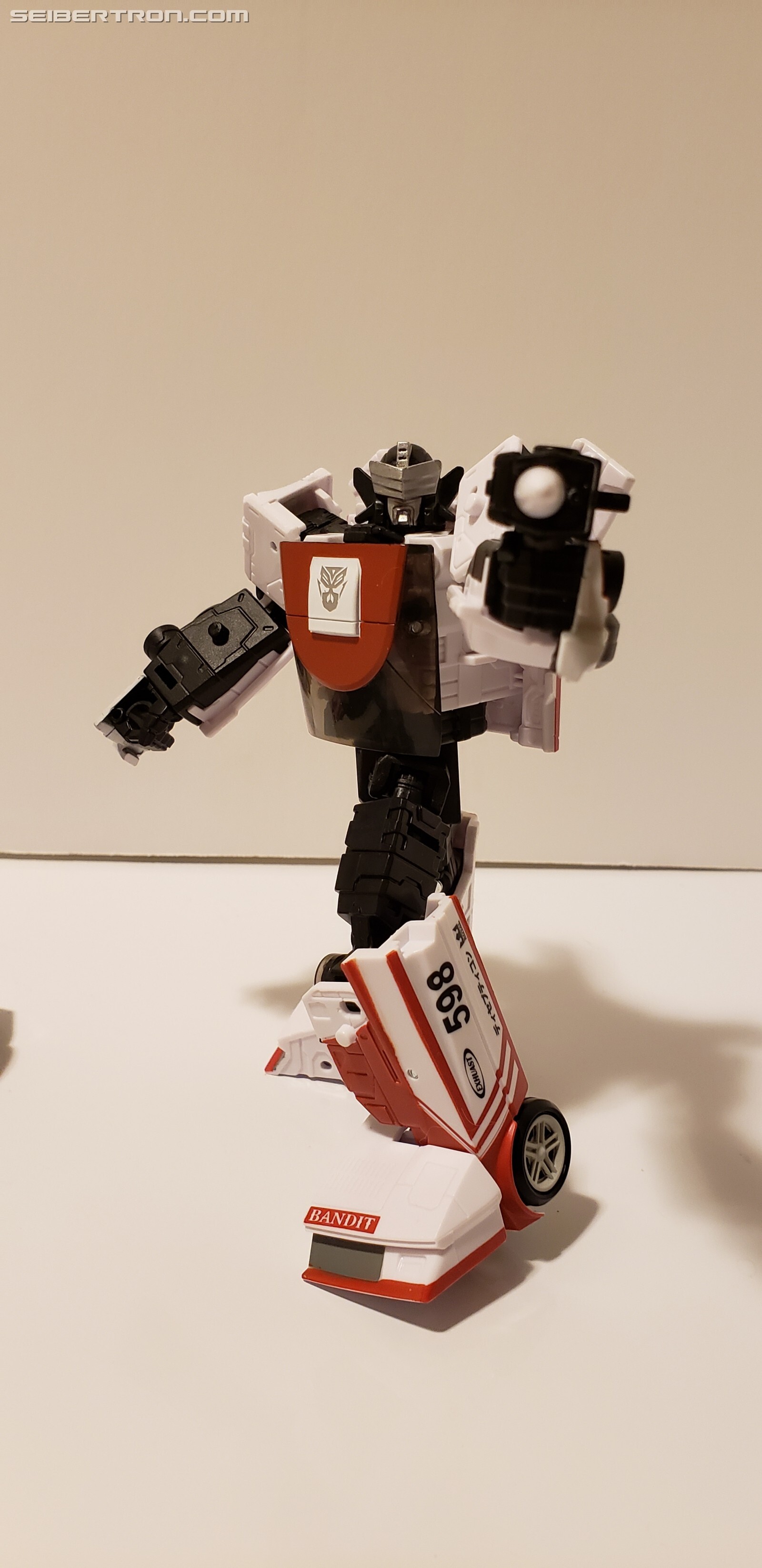 Transformers News: Transformers Generations Selects Exhaust Video Review and In-Hand Pictures Transformers News: Transformers Generations Selects Exhaust Video Review and In-Hand Pictures