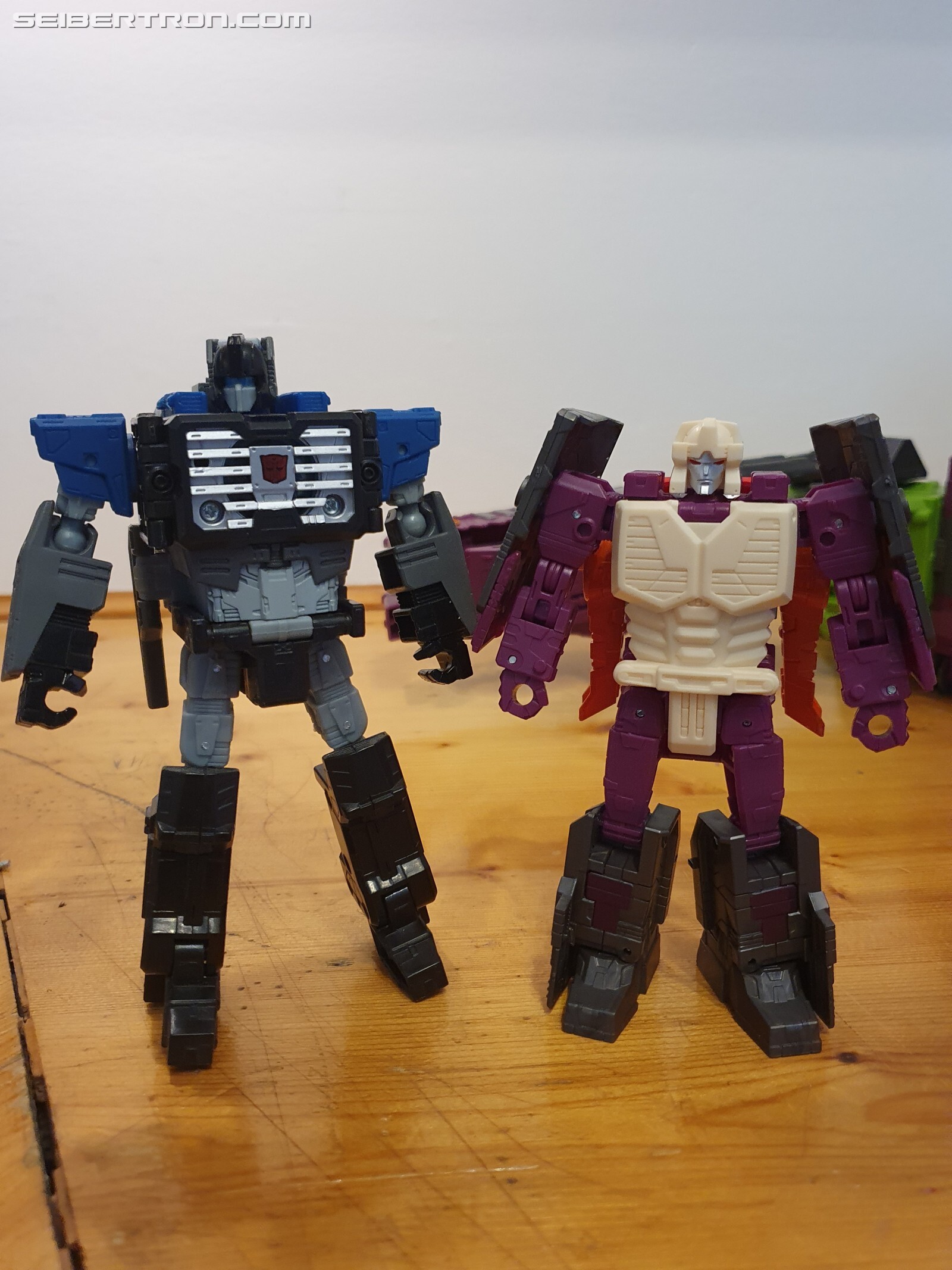 Transformers News: In-hand Gallery and Thoughts Of Transformers Earthrise Titan Class Scorponok Transformers News: In-hand Gallery and Thoughts Of Transformers Earthrise Titan Class Scorponok
