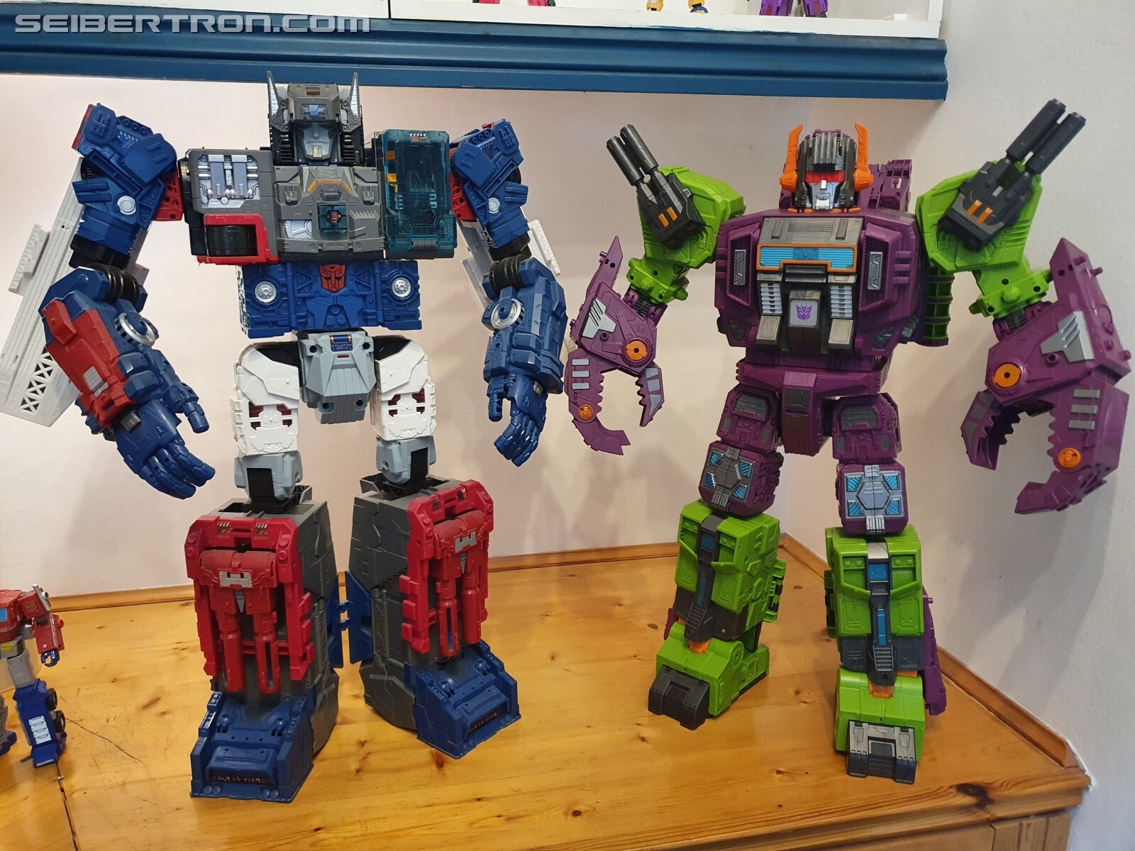 Transformers News: In-hand Gallery and Thoughts Of Transformers Earthrise Titan Class Scorponok Transformers News: In-hand Gallery and Thoughts Of Transformers Earthrise Titan Class Scorponok