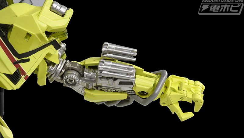 Transformers News: New Photos Of MPM-11 Ratchet From Dengeki Hobby Web