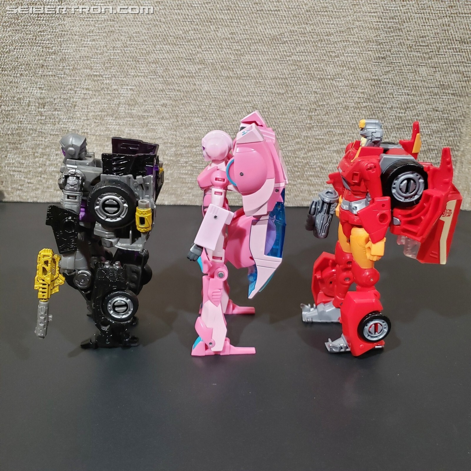 Transformers News: Transformers Cyberverse Deluxe Class Arcee Found At US Retail and Mini Review