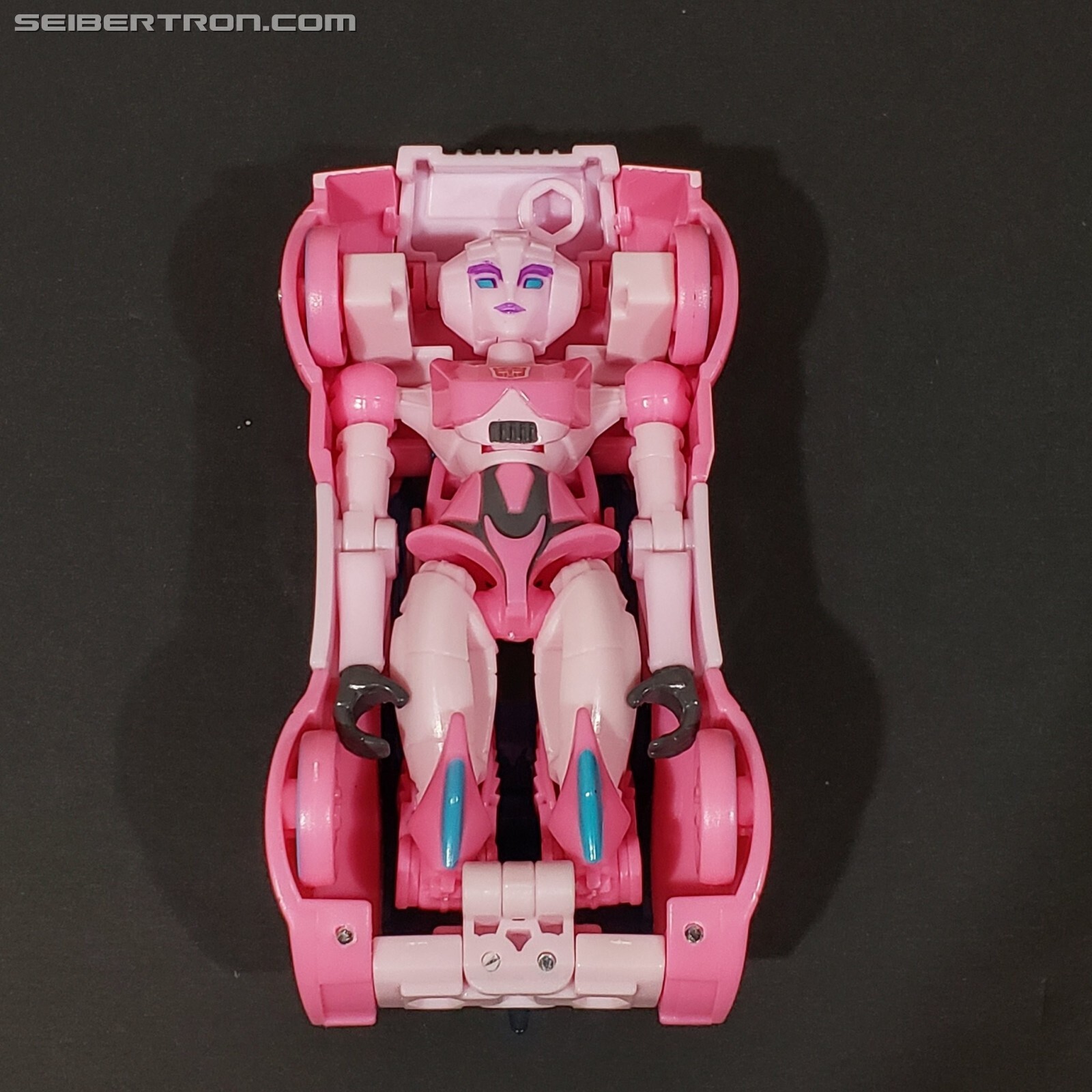 Transformers News: Transformers Cyberverse Deluxe Class Arcee Found At US Retail and Mini Review