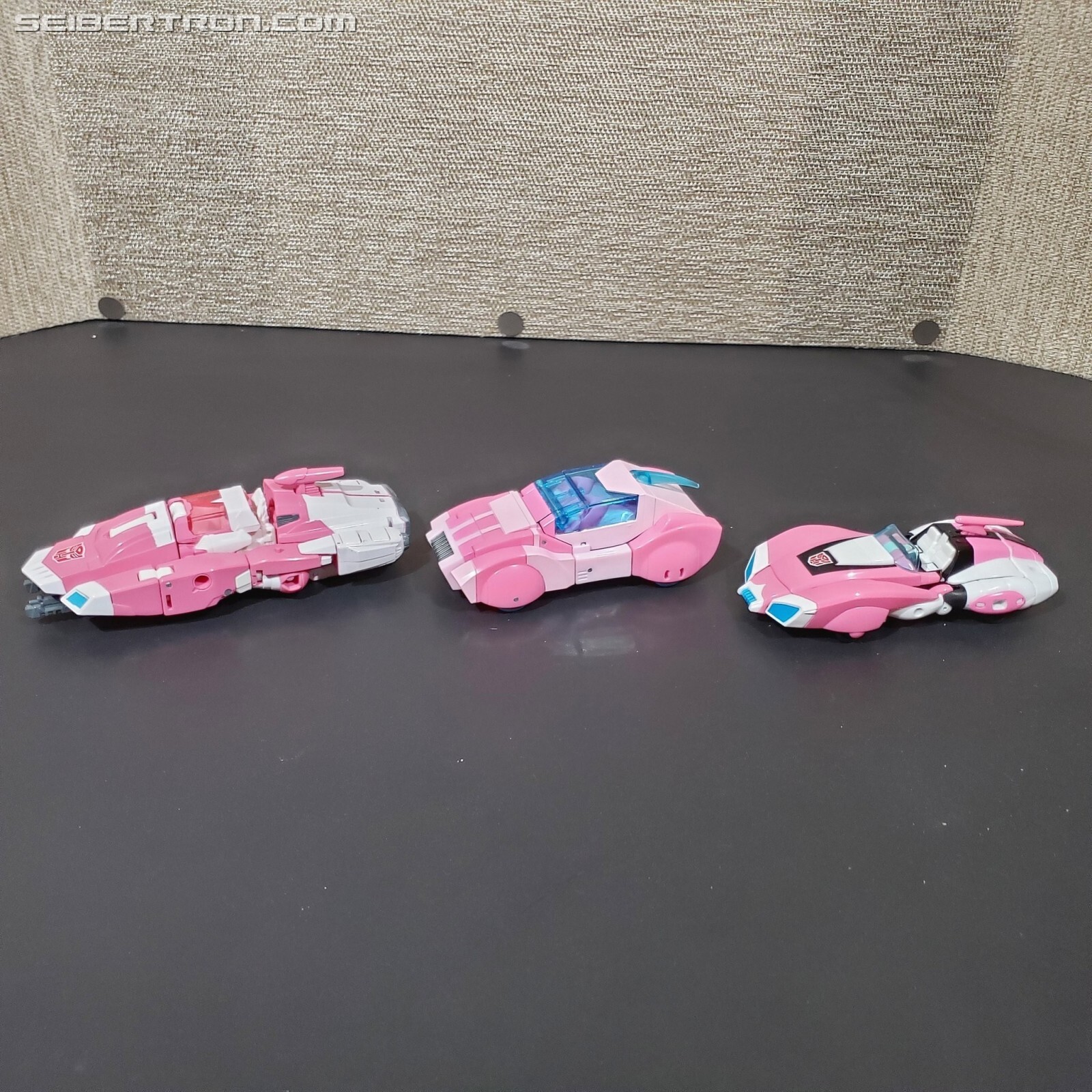 Transformers News: Transformers Cyberverse Deluxe Class Arcee Found At US Retail and Mini Review