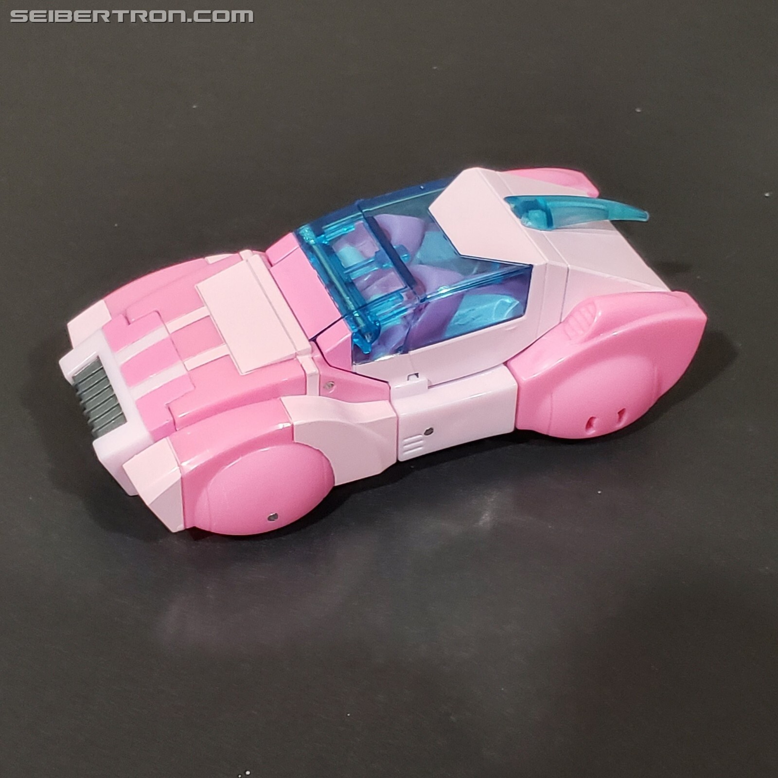 Transformers News: Transformers Cyberverse Deluxe Class Arcee Found At US Retail and Mini Review