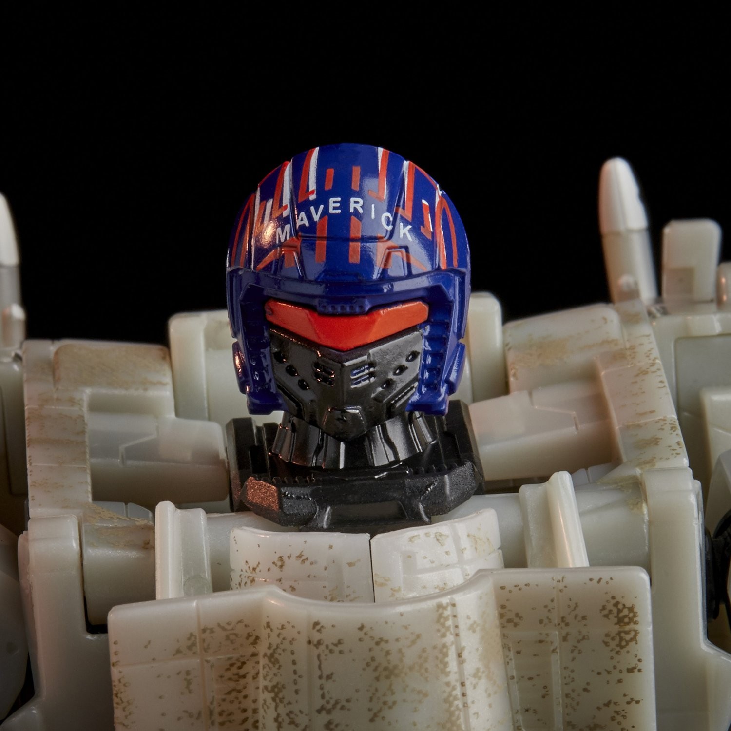 Transformers News: Top Gun x Transformers Crossover Maverick Revealed