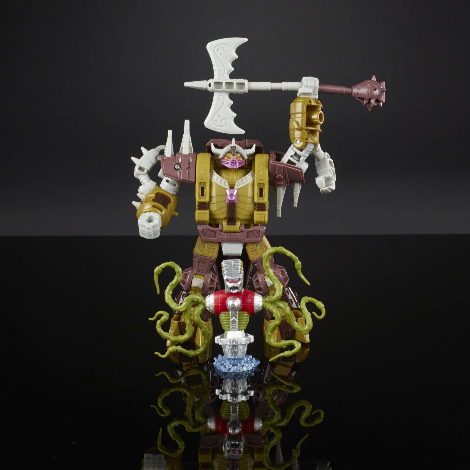 Transformers News: Official Images of Today's Reveals with Netflix Bumblebee, Amazon Ironhide and Prowl 2 pack an More Transformers News: Official Images of Today's Reveals with Netflix Bumblebee, Amazon Ironhide and Prowl 2 pack an More