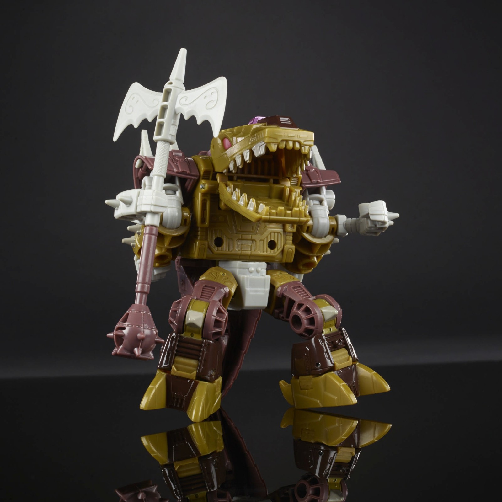 Transformers News: Official Images of Today's Reveals with Netflix Bumblebee, Amazon Ironhide and Prowl 2 pack an More Transformers News: Official Images of Today's Reveals with Netflix Bumblebee, Amazon Ironhide and Prowl 2 pack an More