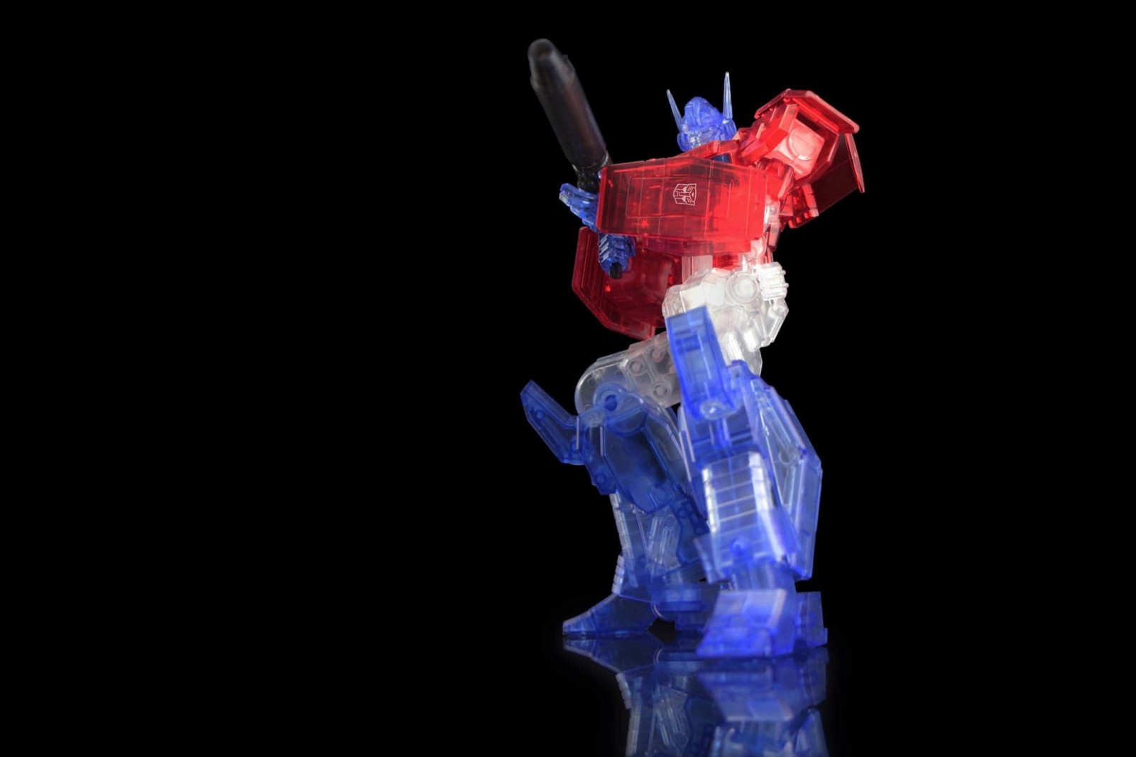 Transformers News: Flame Toys Limited Edition Furai IDW Optimus Prime Clear Version Release Details Transformers News: Flame Toys Limited Edition Furai IDW Optimus Prime Clear Version Release Details
