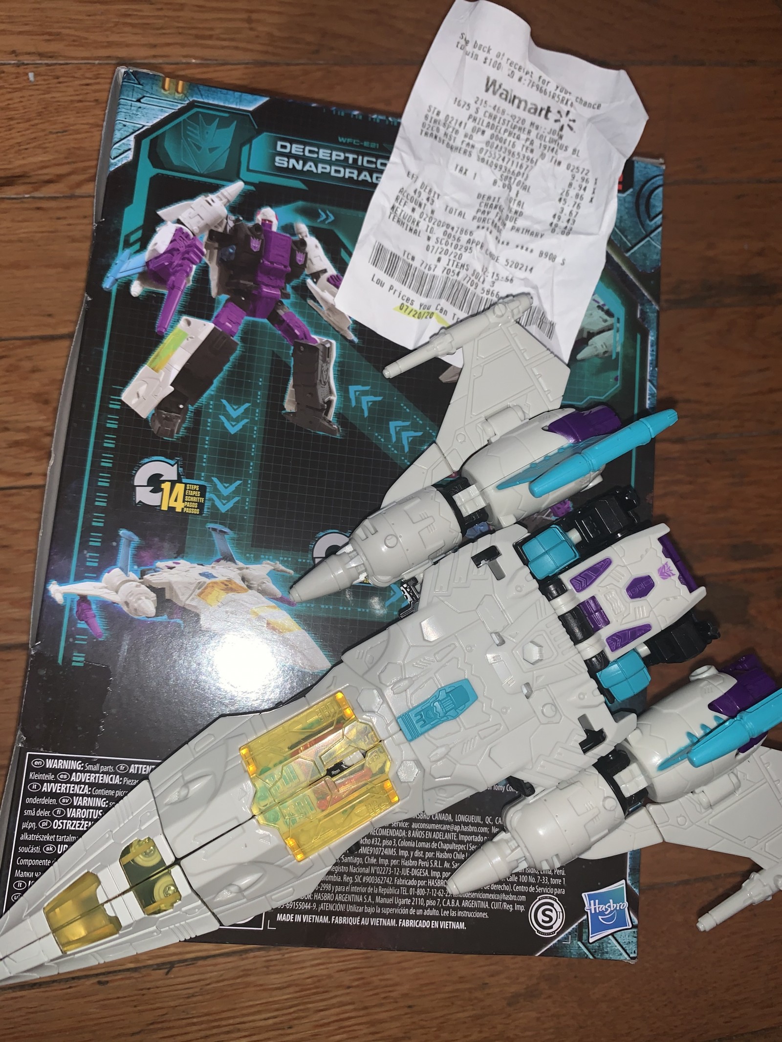 Transformers News: Transformers War for Cybertron: Earthrise Snapdragon Found at U.S. Retail