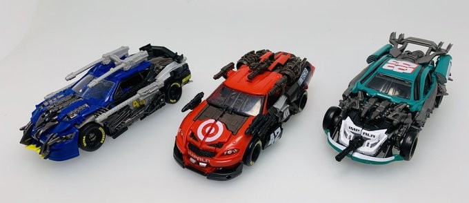 Transformers News: New Images of Studio Series Leadfoot next to his fellow Wreckers Transformers News: New Images of Studio Series Leadfoot next to his fellow Wreckers