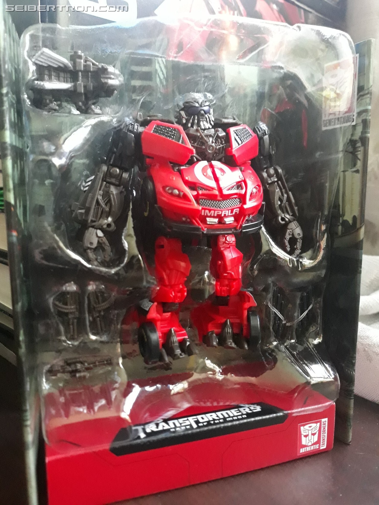 Transformers News: New Text Review of Transformers Studio Series Deluxe Class DotM Leadfoot