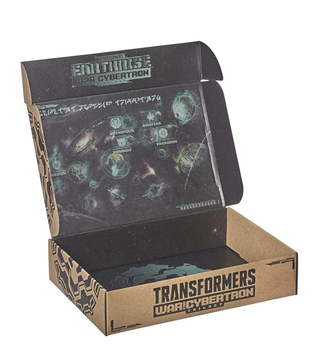 Transformers News: Transformers War for Cybertron Ratchet and Lifeline Revealed; Preorder Live Transformers News: Transformers War for Cybertron Ratchet and Lifeline Revealed; Preorder Live