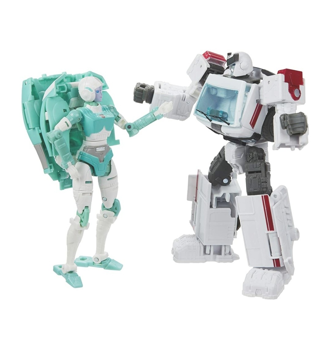 Transformers News: Transformers War for Cybertron Ratchet and Lifeline Revealed; Preorder Live Transformers News: Transformers War for Cybertron Ratchet and Lifeline Revealed; Preorder Live