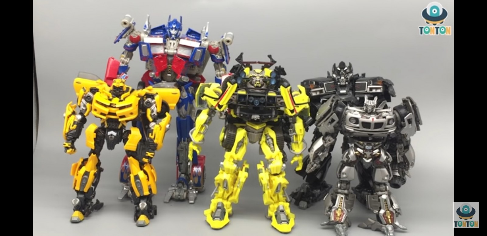 Transformers News: Transformers Movie Masterpiece MPM-11 Ratchet Video Review Transformers News: Transformers Movie Masterpiece MPM-11 Ratchet Video Review